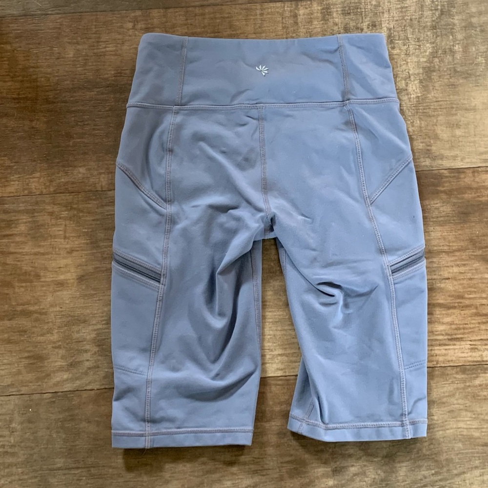 Athleta gray bike shorts with pockets drifter - Picture 2 of 9